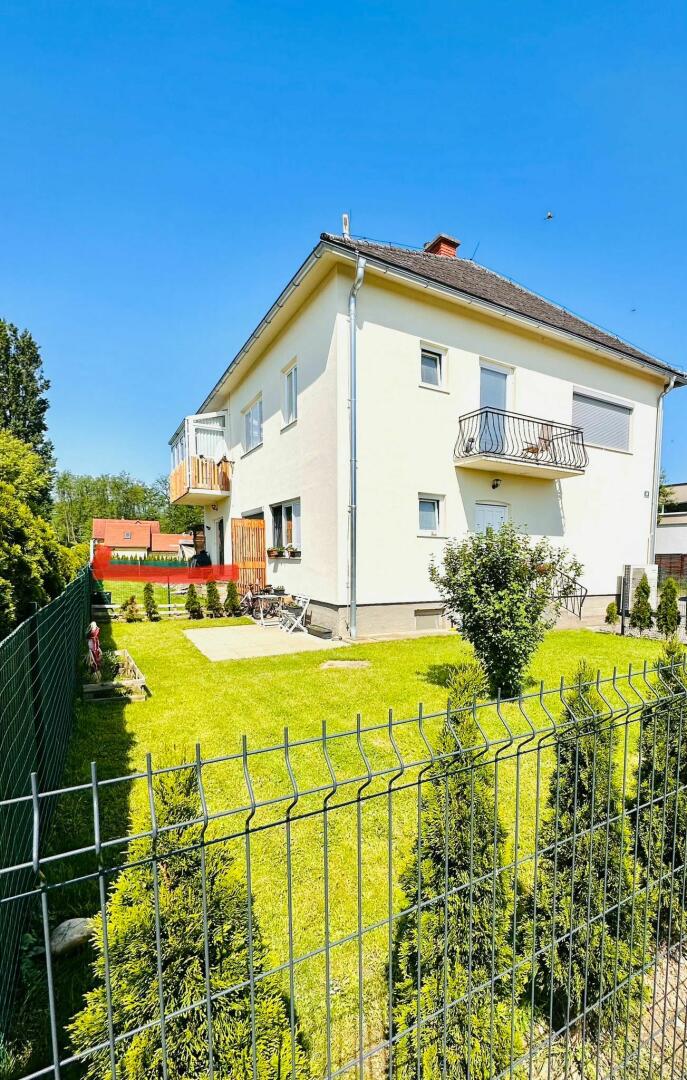 Haus, 8472 Stra in Steiermark