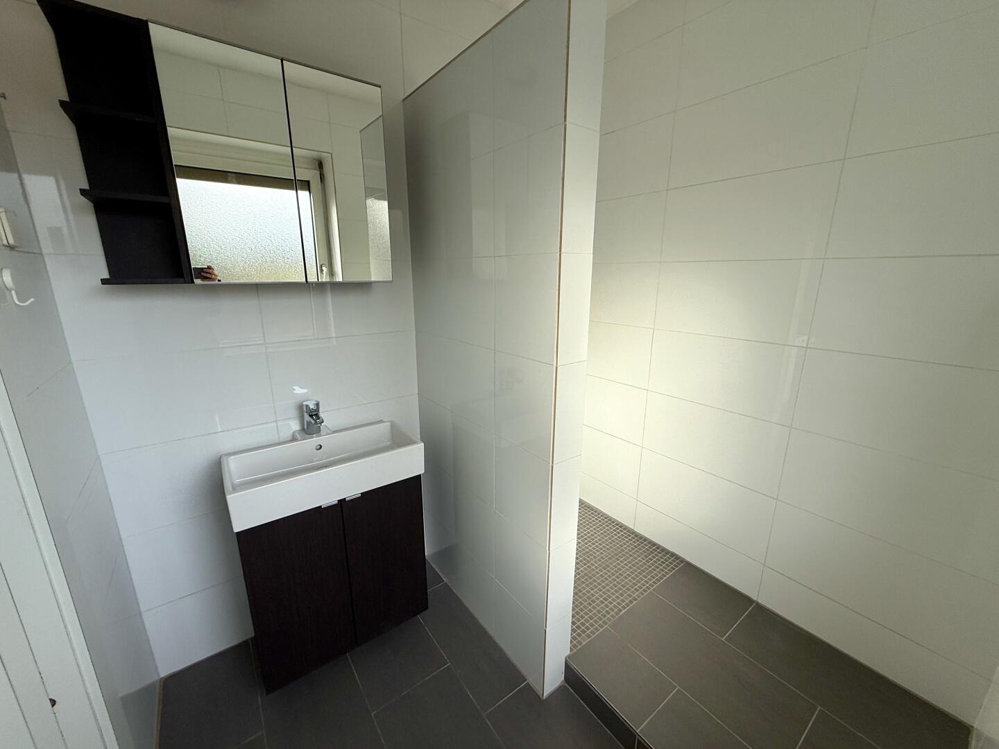 20251023_074857059_Ios