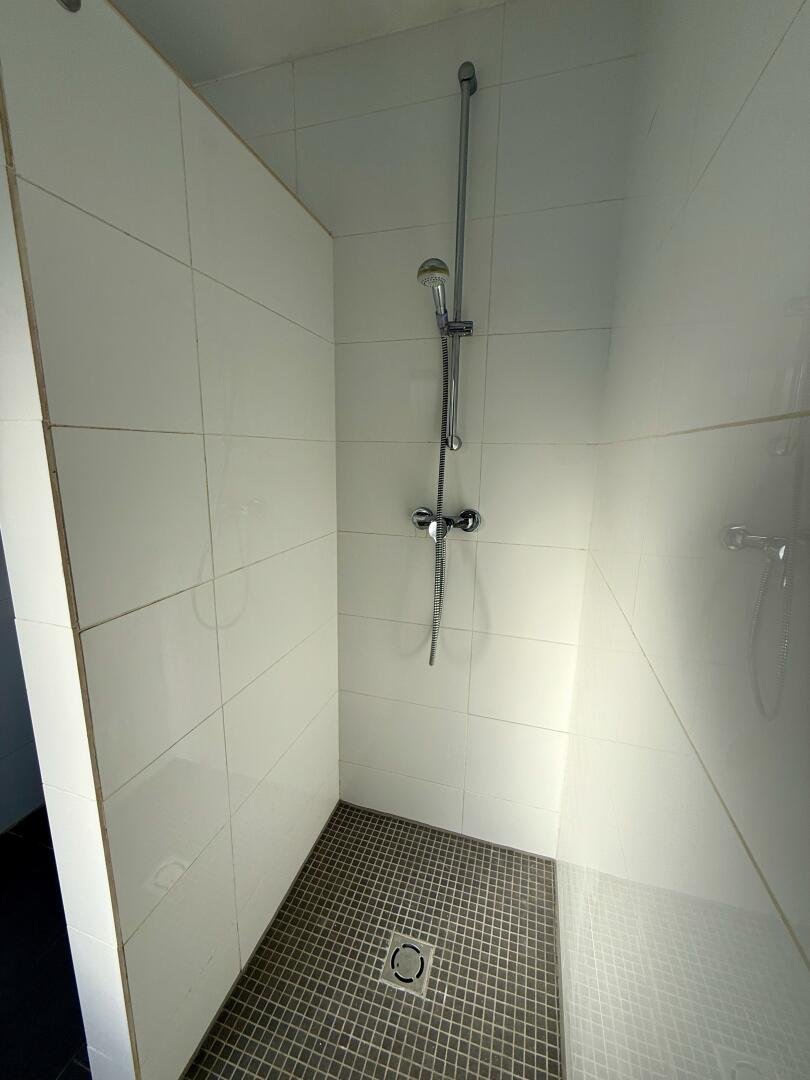 20251023_074900380_Ios