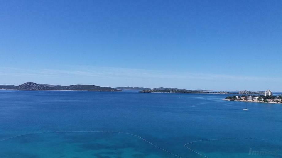 Kroatien - Dalmatien: Eine Top Liegenschaft  für Villa mit Pool oder andere touristische Nutzungen