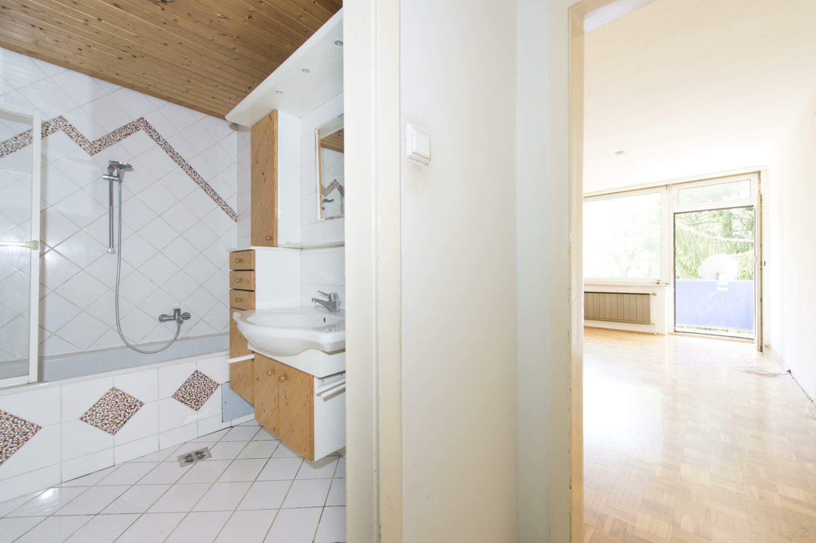Sanierungsfähige 3-Zimmer Wohnung in St. Peter! /  / 8042 Graz / Bild 9