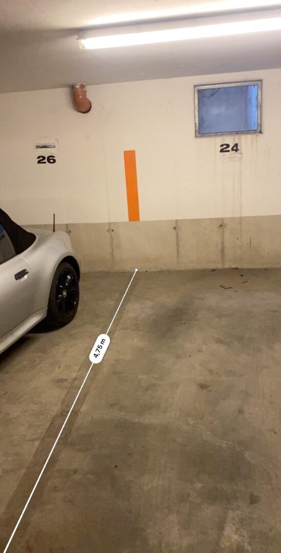 Parkplatz Länge ca. 4,75 cm