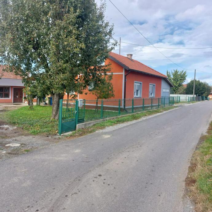 kuca-zdralovi-109.00-m2-slika-208677128