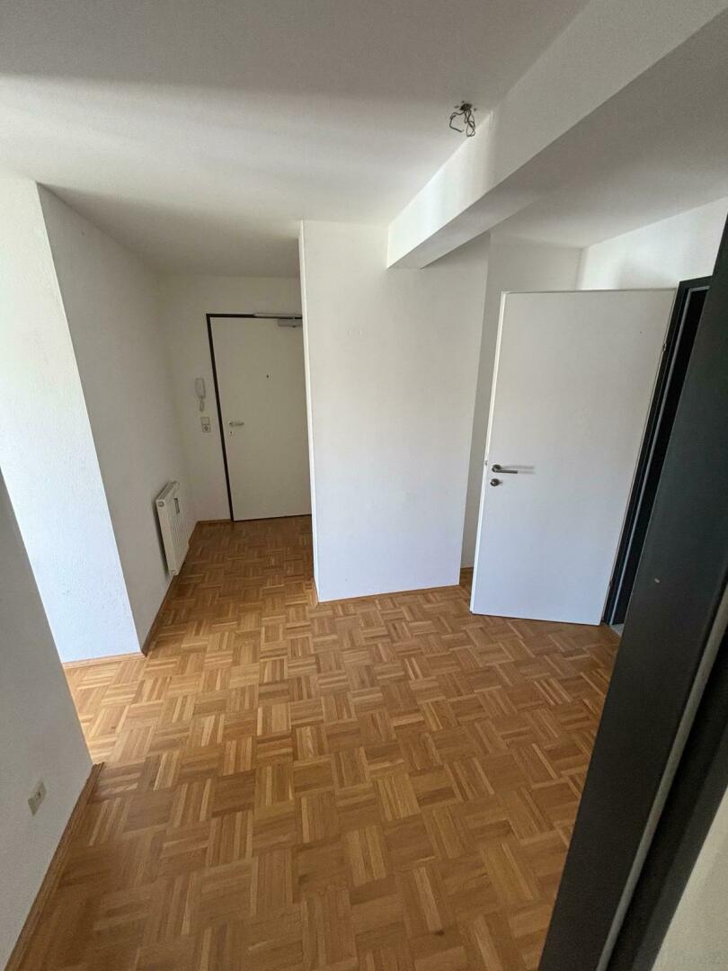 PROVISIONSFREI!!! - Vermietete Anlegerwohnung im nachtrglich ausgebauten Dachgescho - Babenbergerstrae /  / 8020 Graz / Bild 7