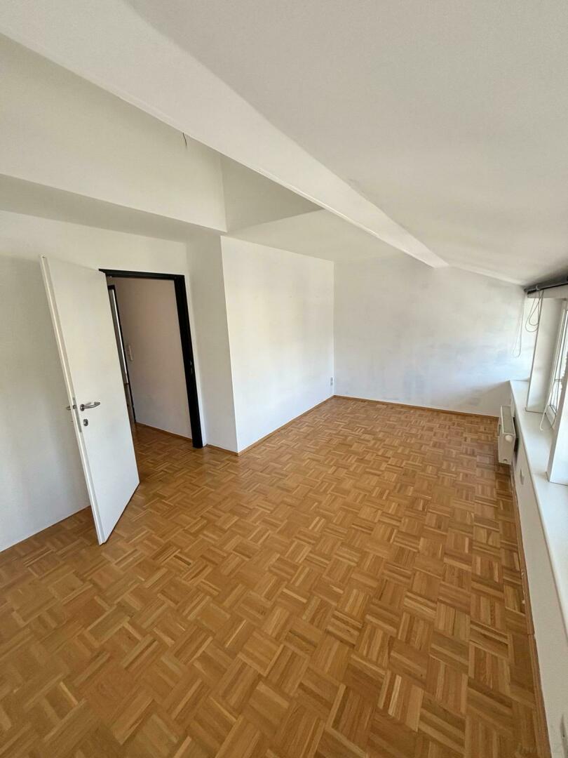 PROVISIONSFREI!!! - Vermietete Anlegerwohnung im nachtrglich ausgebauten Dachgescho - Babenbergerstrae /  / 8020 Graz / Bild 2