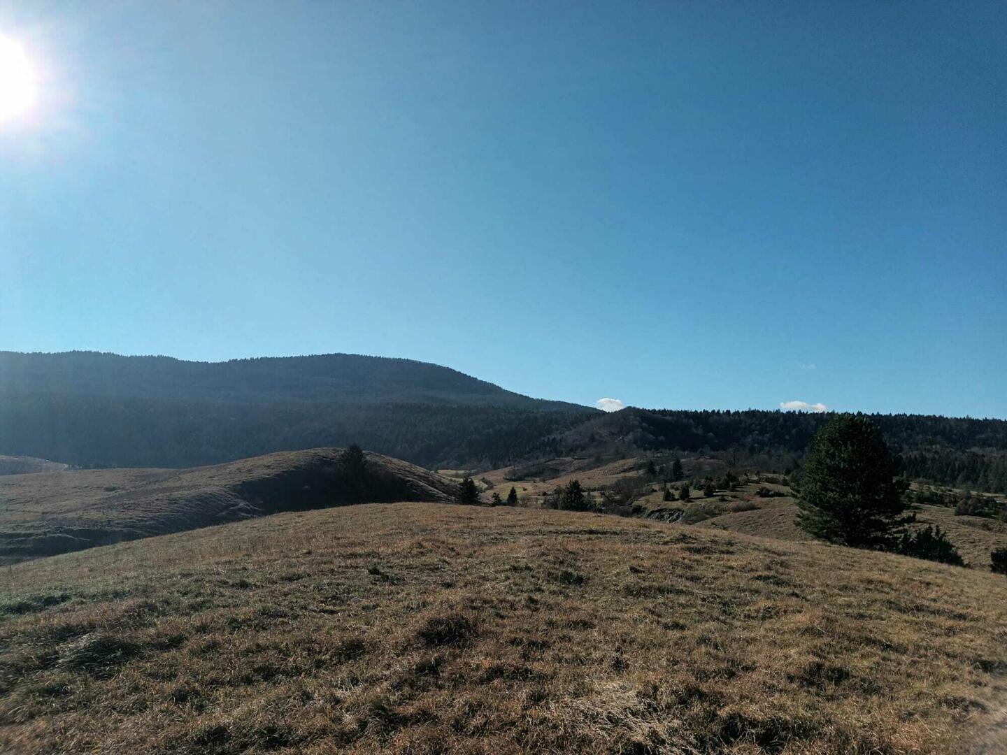 Küstenregion Kroatien: Traumhaft gelegenes Anwesen bei Josipdol
