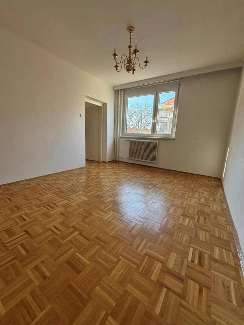 2-Zimmer-Wohnung mit kleiner Loggia, Bezirk St. Leonhard /  / 8010 Graz / Bild 2