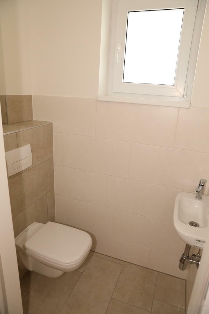 Wunderschne neuwertige 2-Zimmer-Wohnung in Seiersberg-Pirka -PROVISIONSFREI /  / 8054 Pirka / Bild 2