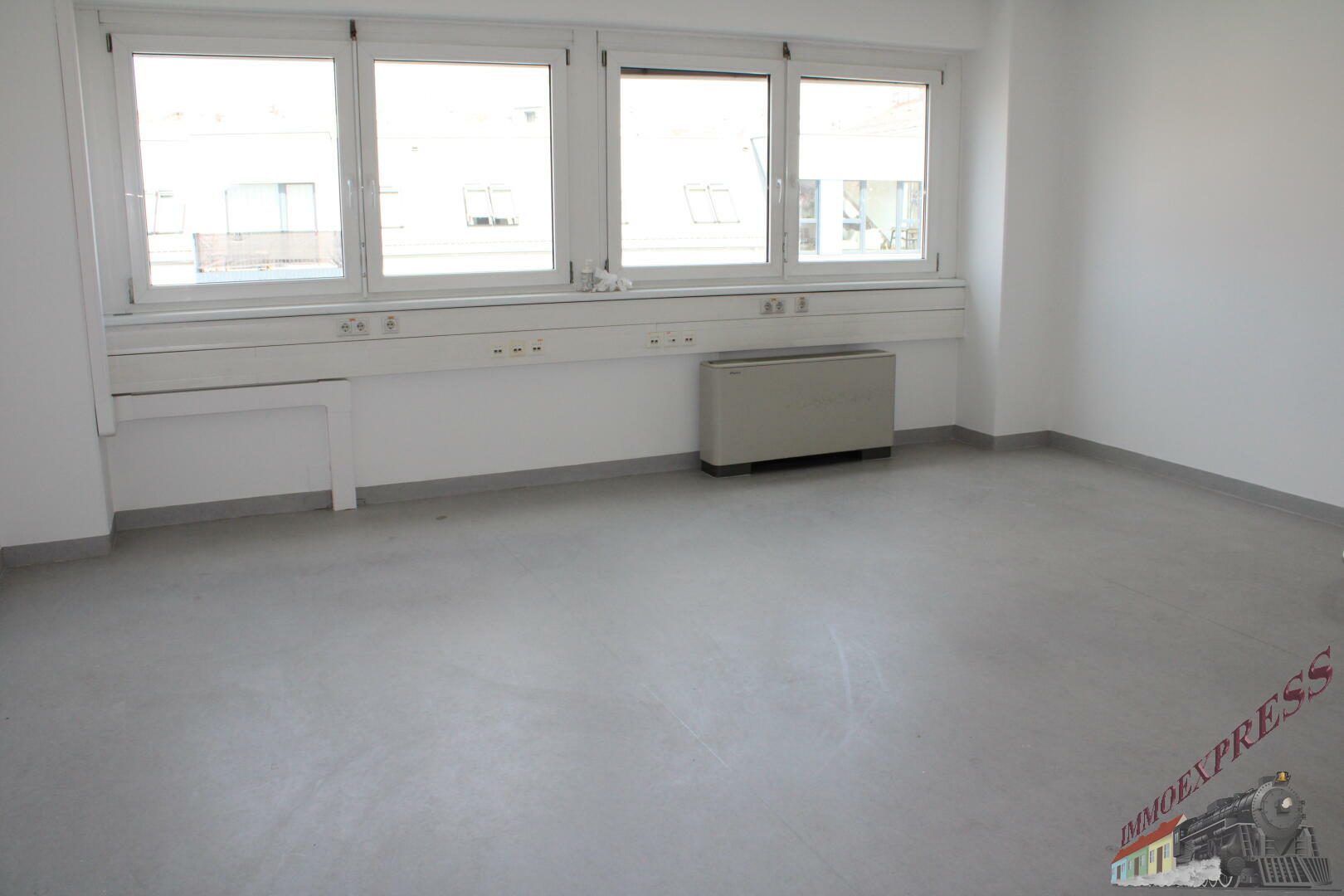 Modernes Büro mit optimaler Raumaufteilung – Nähe Bahnhof Grießfeld