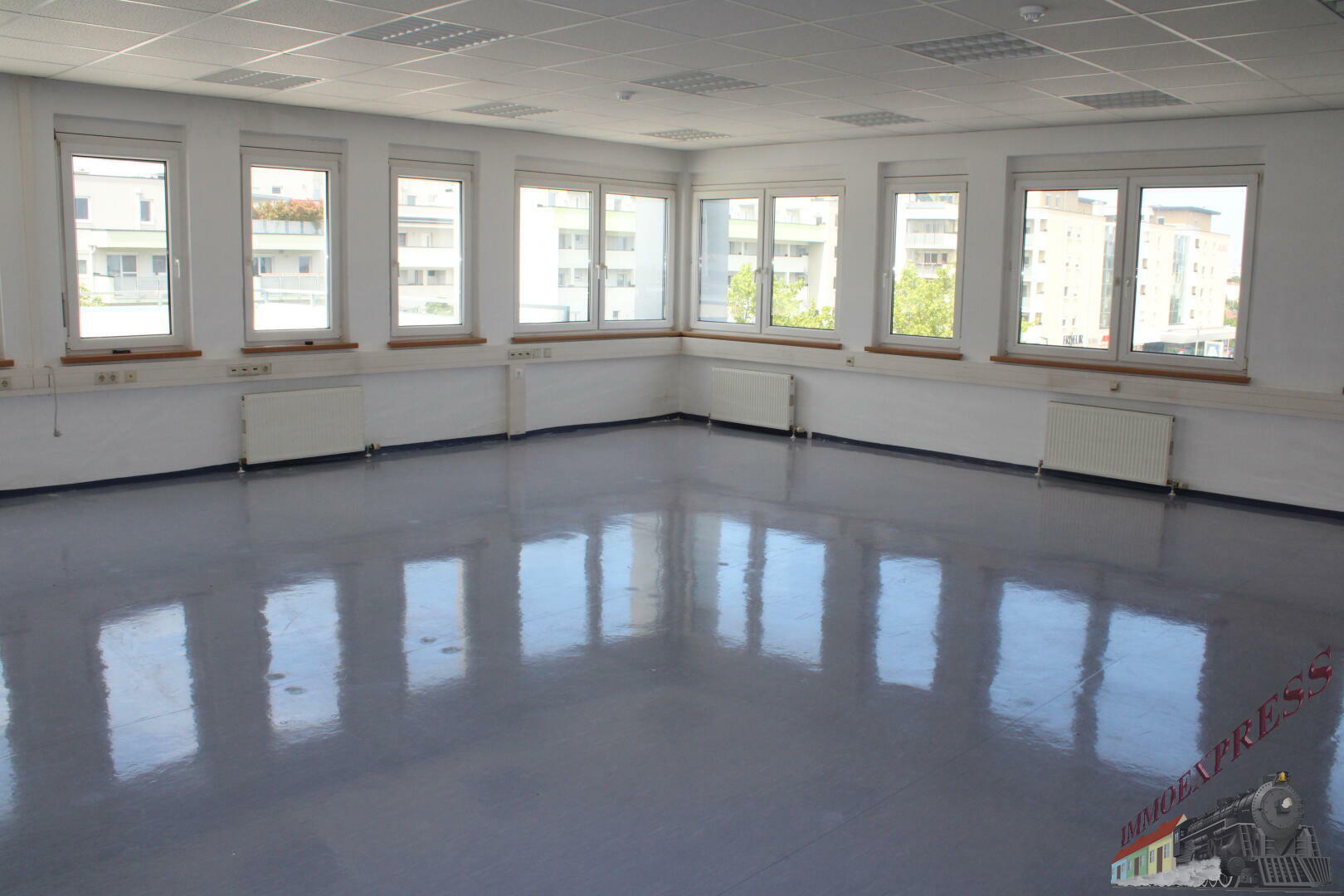 Viel Platz für Ihr Business – 125 m² Büro – €10,00/m²