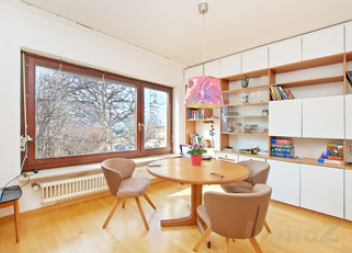 Vielseitiges Ein- oder Zweifamilienhaus mit grozgiger Dachterrasse in beliebter Lage /  / 8042 Graz,08.Bez.:Sankt Peter / Bild 0