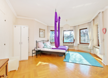 Vielseitiges Ein- oder Zweifamilienhaus mit grozgiger Dachterrasse in beliebter Lage /  / 8042 Graz,08.Bez.:Sankt Peter / Bild 2