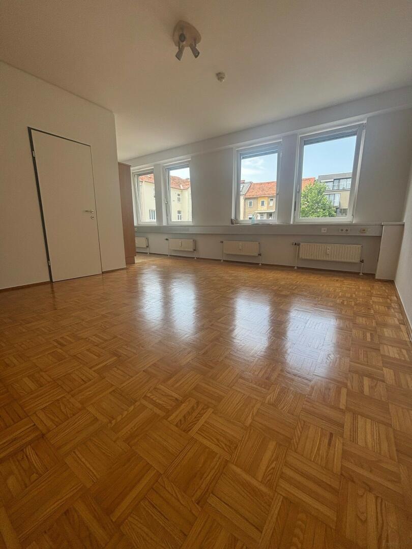 Charmante Garconniere in zentraler Lage /  / 8020 Graz / Bild 1