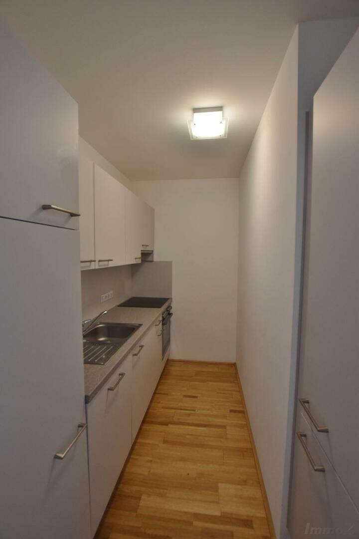 Moderne Garconniere mit Balkon /  / 8020 Graz / Bild 3