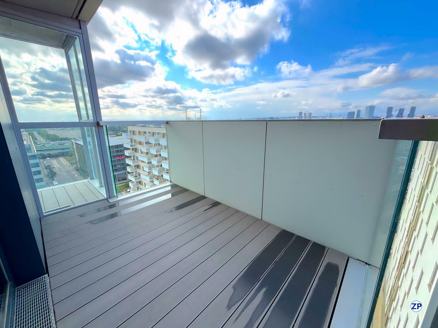 Marina Tower, Erstbezug 10. Stock - Direkt an der U2 (Donaumarina) ! /  / 1020 Wien / Bild 3