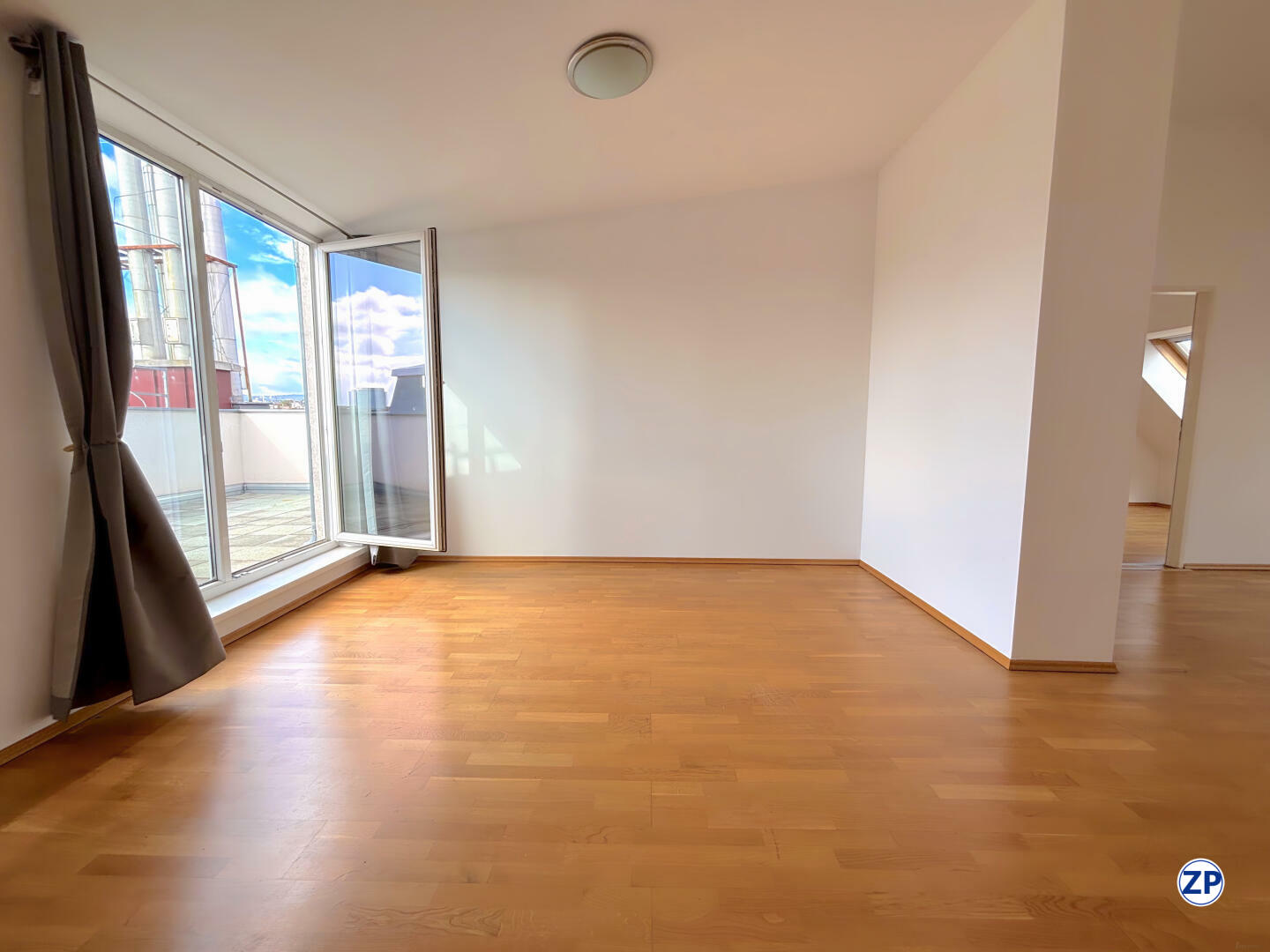 Dachgeschomaisonette, 4 Zi., 18 m Terrasse, ruhige Lage nahe U4 und U6! /  / 1150 Wien / Bild 3