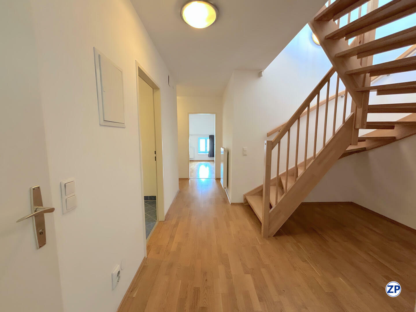 Dachgeschomaisonette, 4 Zi., 18 m Terrasse, ruhige Lage nahe U4 und U6! /  / 1150 Wien / Bild 4
