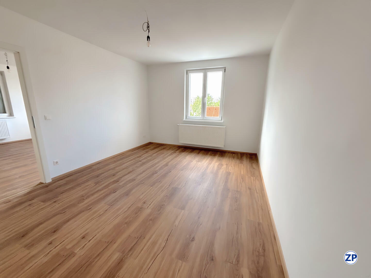 Generalsanierte 3 Zimmer DG-Wohnung ! /  / 1230 Wien / Bild 2