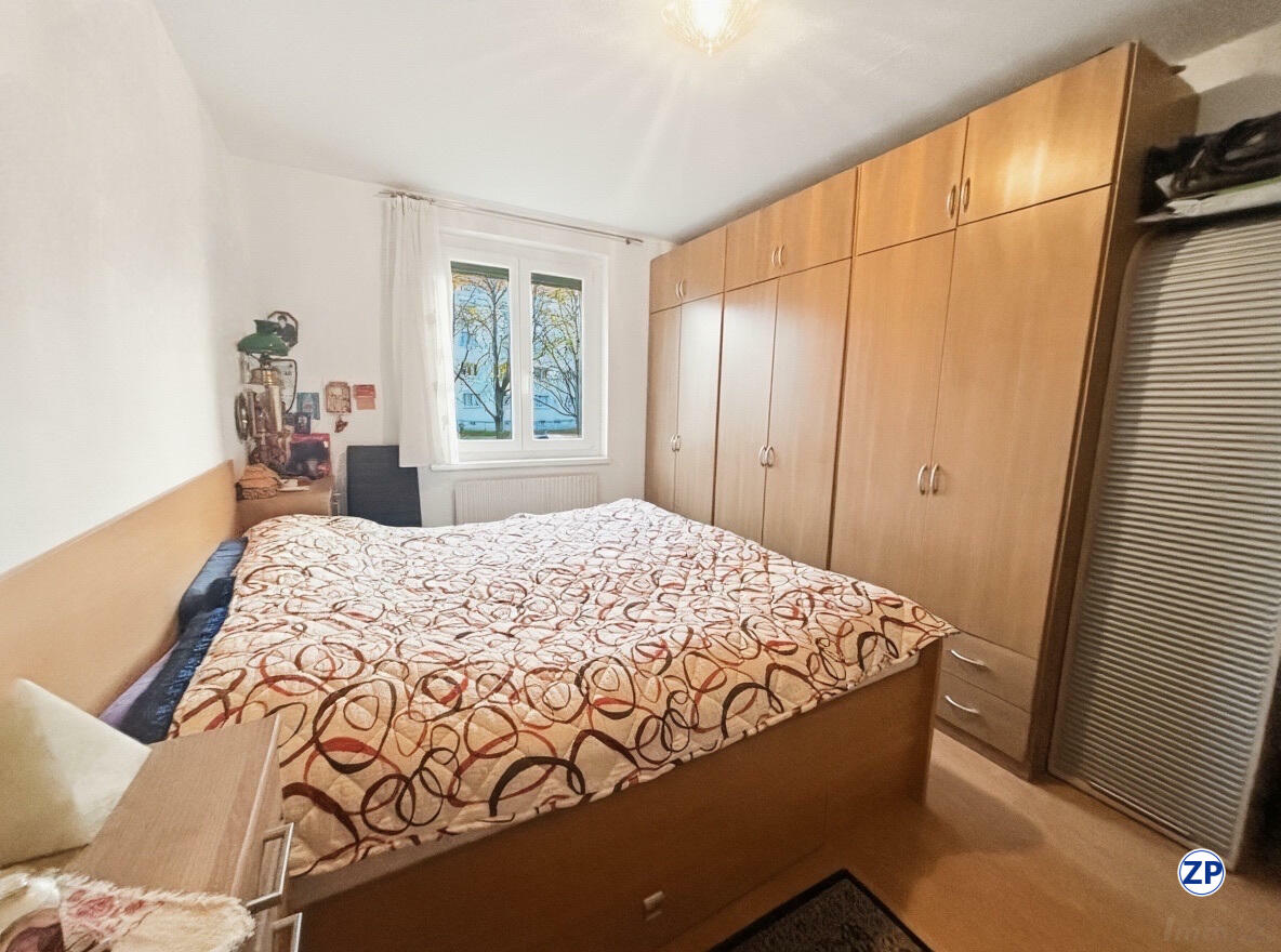 Idealer Grundriss, gepflegtes Haus, tolle Ausstattung - familienfreundlich ! /  / 1110 Wien / Bild 2