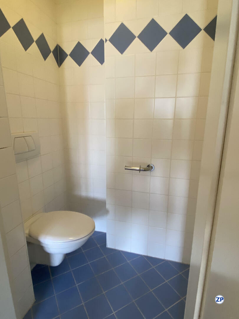 Dachgeschowohnung bei der U6 Siebenhirten ! /  / 1230 Wien / Bild 6