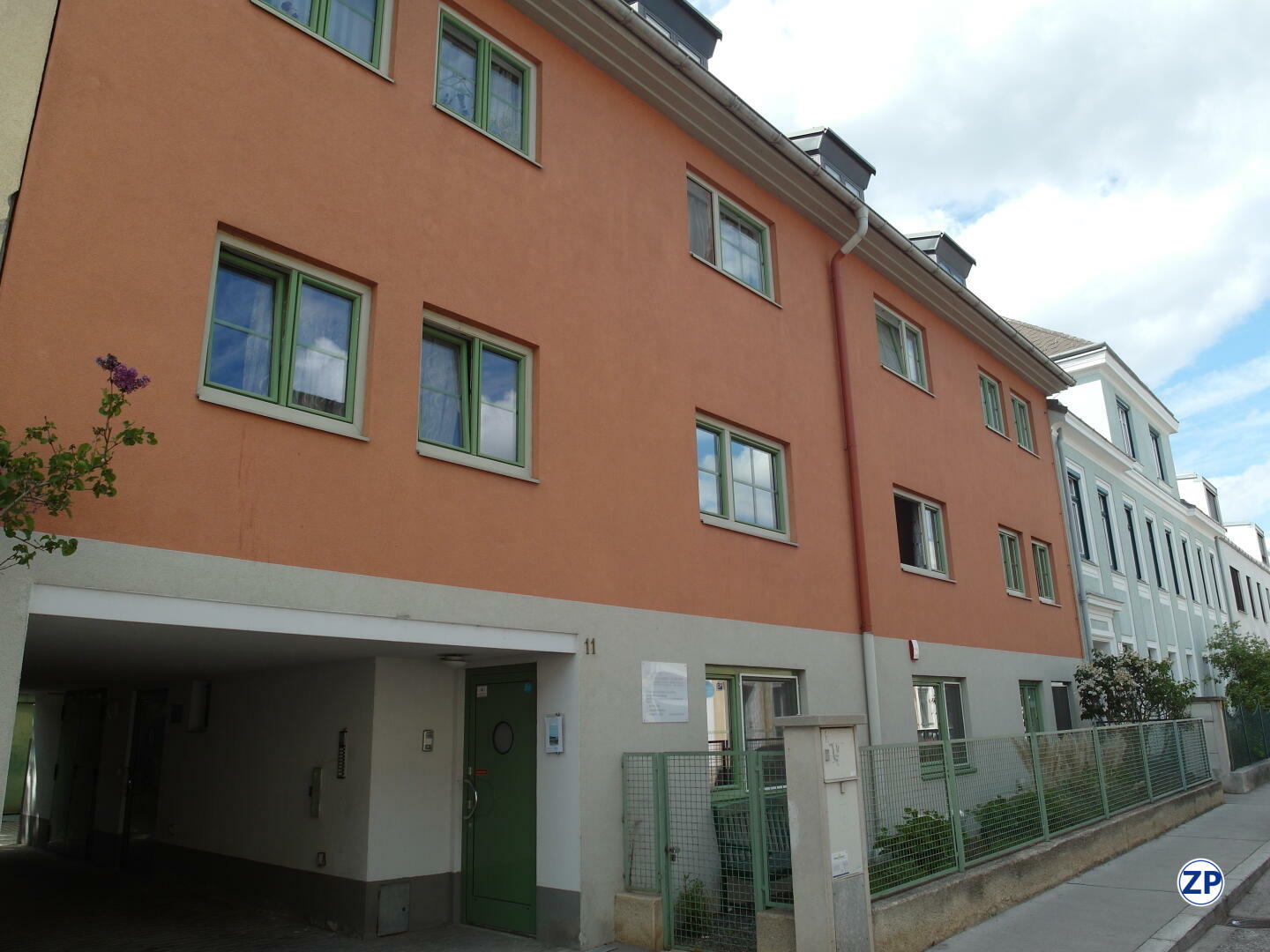 Dachgeschowohnung bei der U6 Siebenhirten ! /  / 1230 Wien / Bild 1