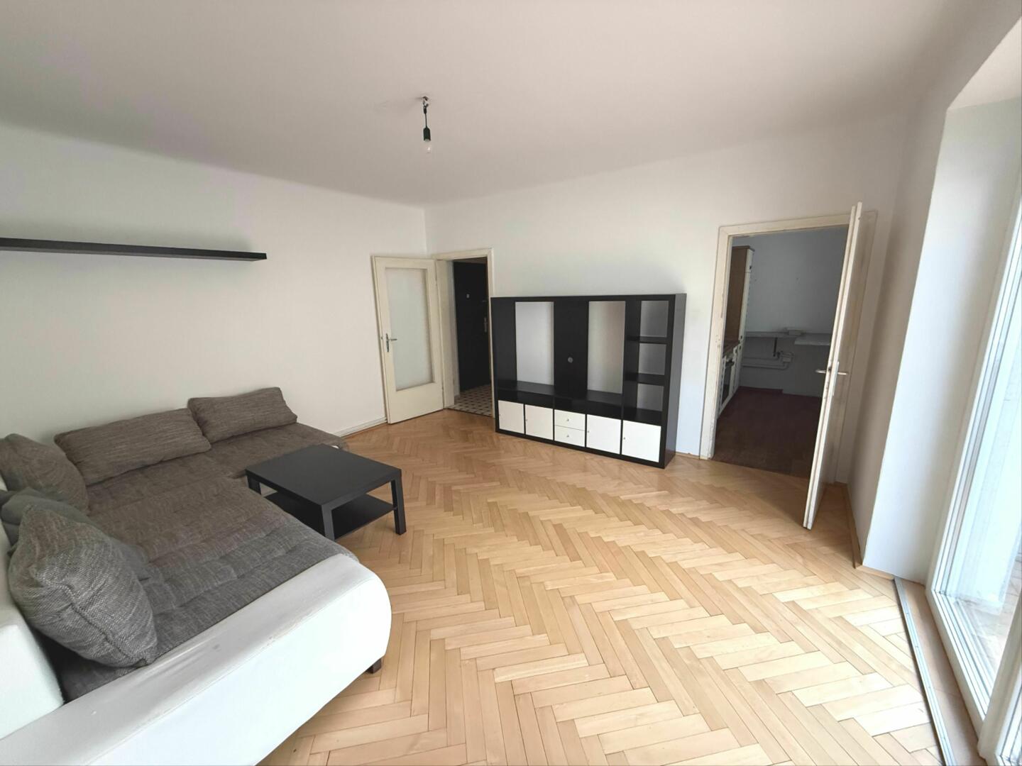 Modern, sanierte 2-Zimmer-Wohnung mit Balkon in Graz-Geidorf-Nord - Neue Küche, neues Bad, neues WC