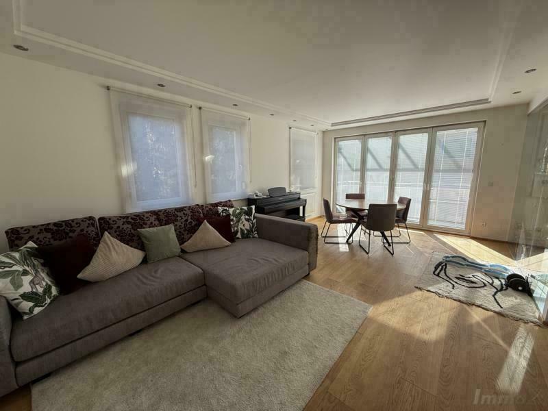 RARITÄT UNILAGE  GEIDORF !! Penthousartige moderne ruhige Wohnung mit  Balkon & Dachterrasse,TG-Platz