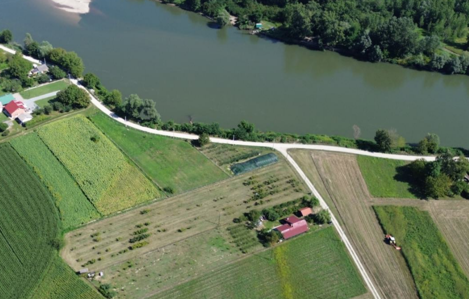 Zentral-Kroatien: Attraktive Flussgrundstücke mitten im Naturparadies an der Drau