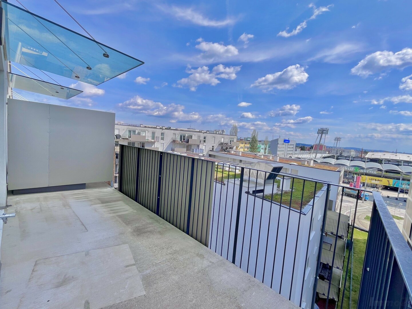 Penthouse Charakter - 4 Zimmer, Terrasse, TG Platz- Der Kaufpreis ist exkl. 20 % Mwst.