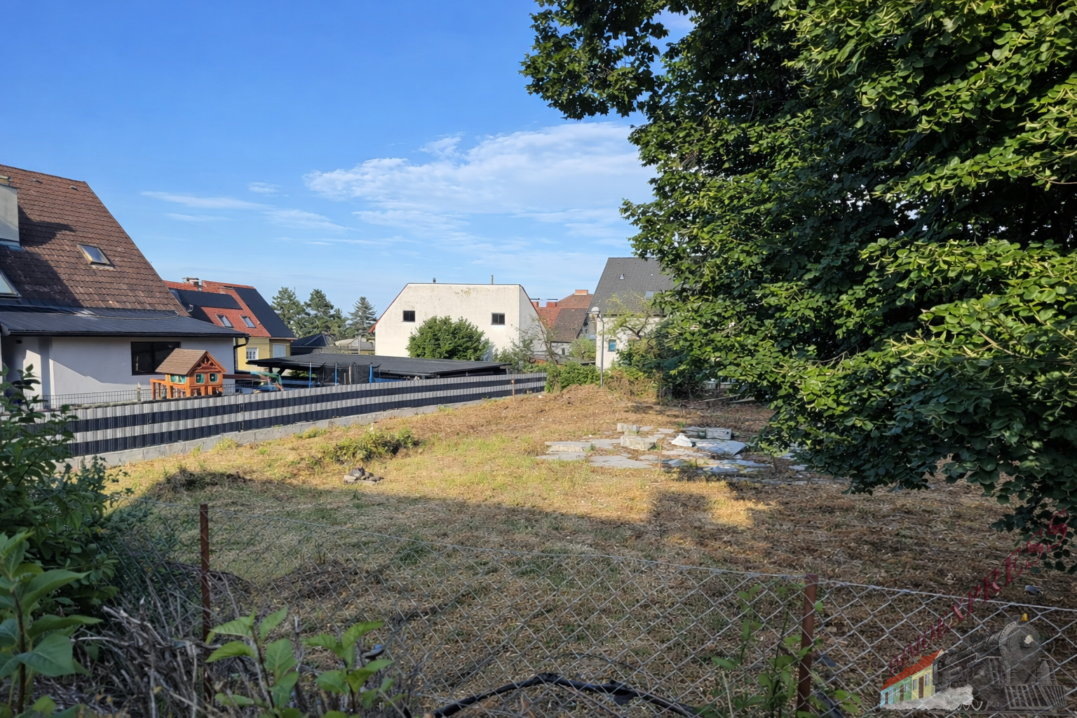 Grundstück Foto 4