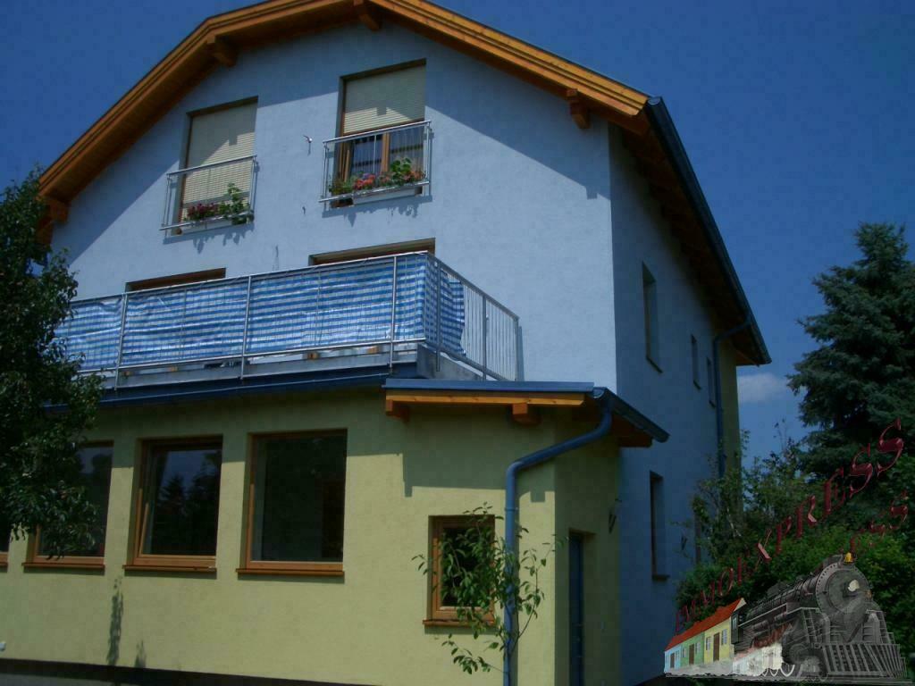 Ruhelage - Mehrfamilienhaus mit 5 Wohneinheiten !