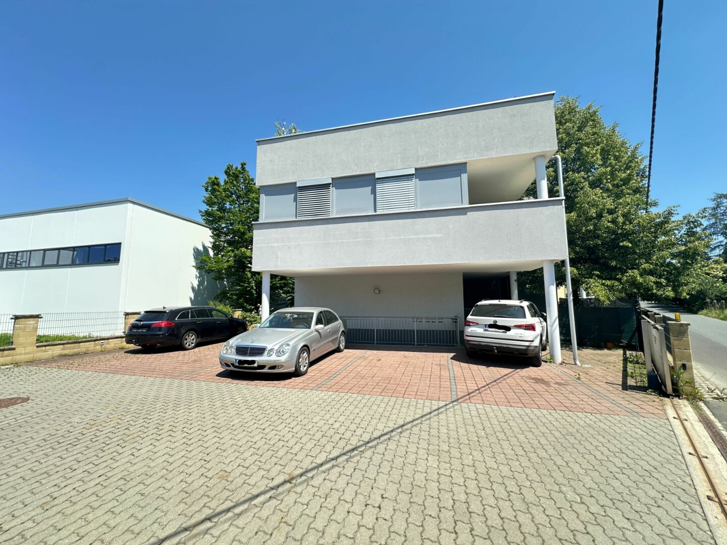 Preisreduktion!! Graz-Liebenau: Anlegerliegenschaft mit 9 Wohneinheiten, 2 Gebäuden und laufendem Cashflow