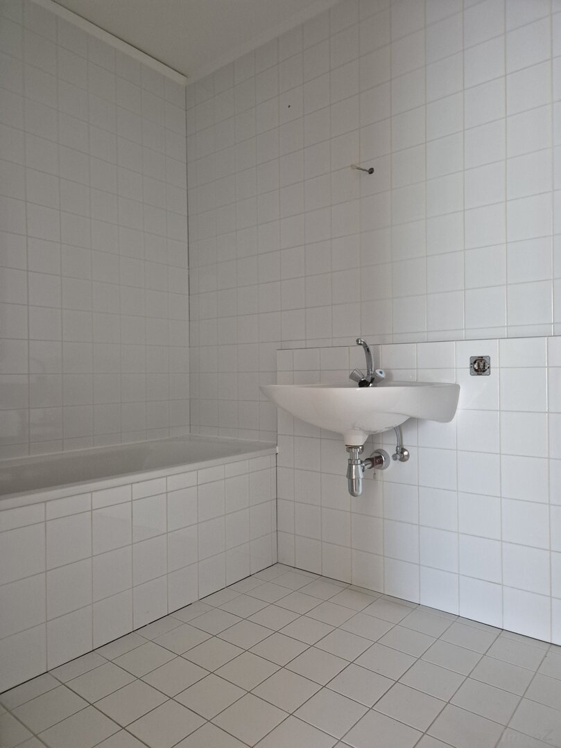 Bad mit Wanne