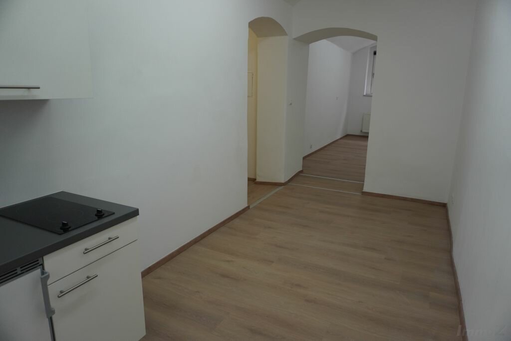 Küchenraum Blick in Raum 2