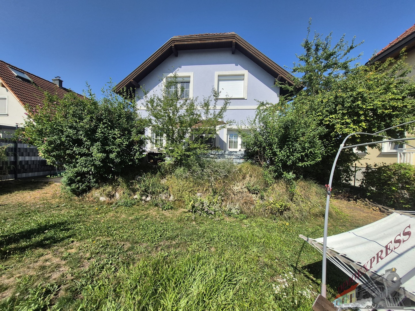 Romantischer Garten & top gepflegtes Zuhause – sofort bezugsbereit!