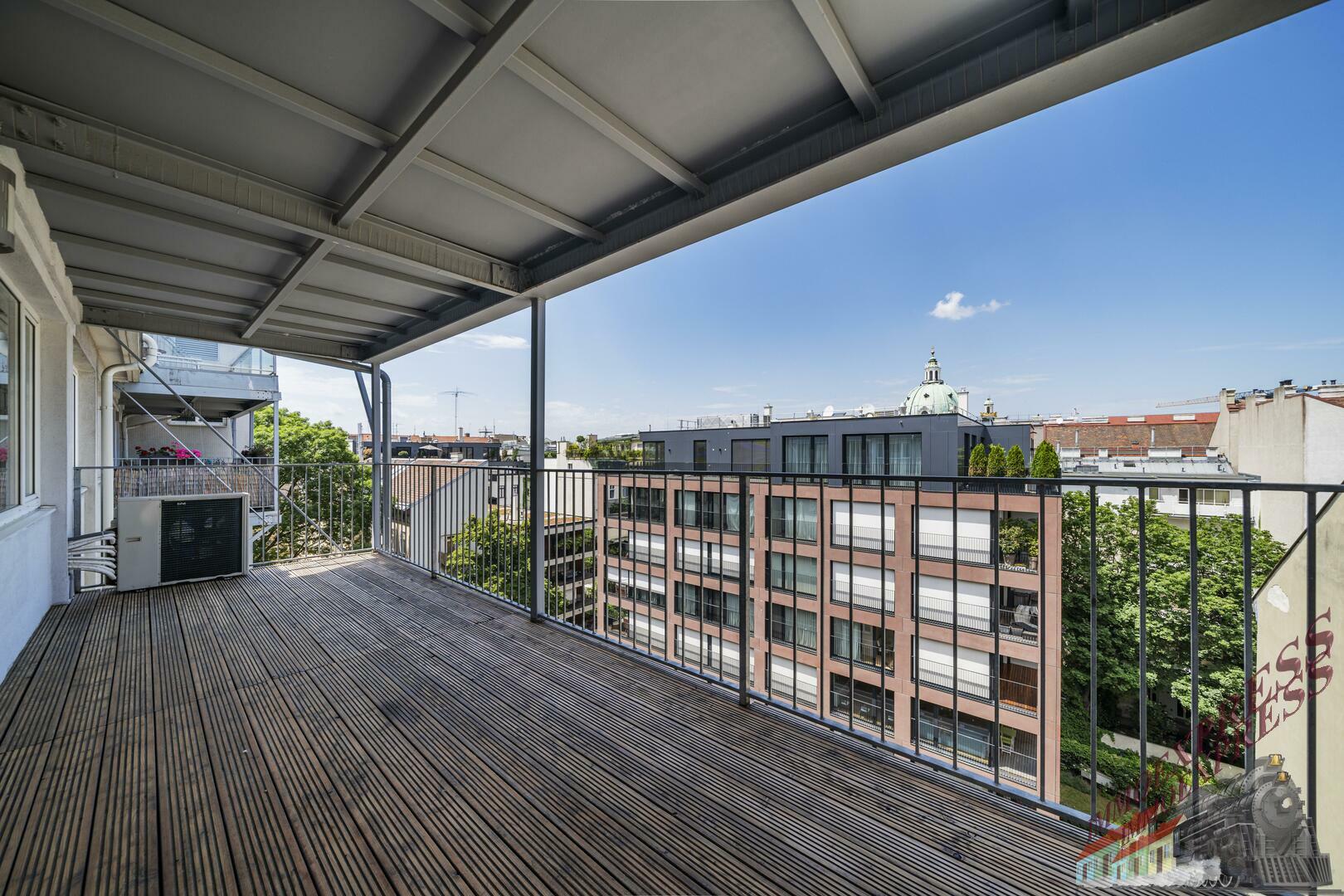 Hoch-Exklusiv und Moderne 4-Zimmer Wohnung (klimatisiert) im 7.Liftstock, nähe Karlskirche, Schwarzenbergplatz + 10 m² Balkon + Garage