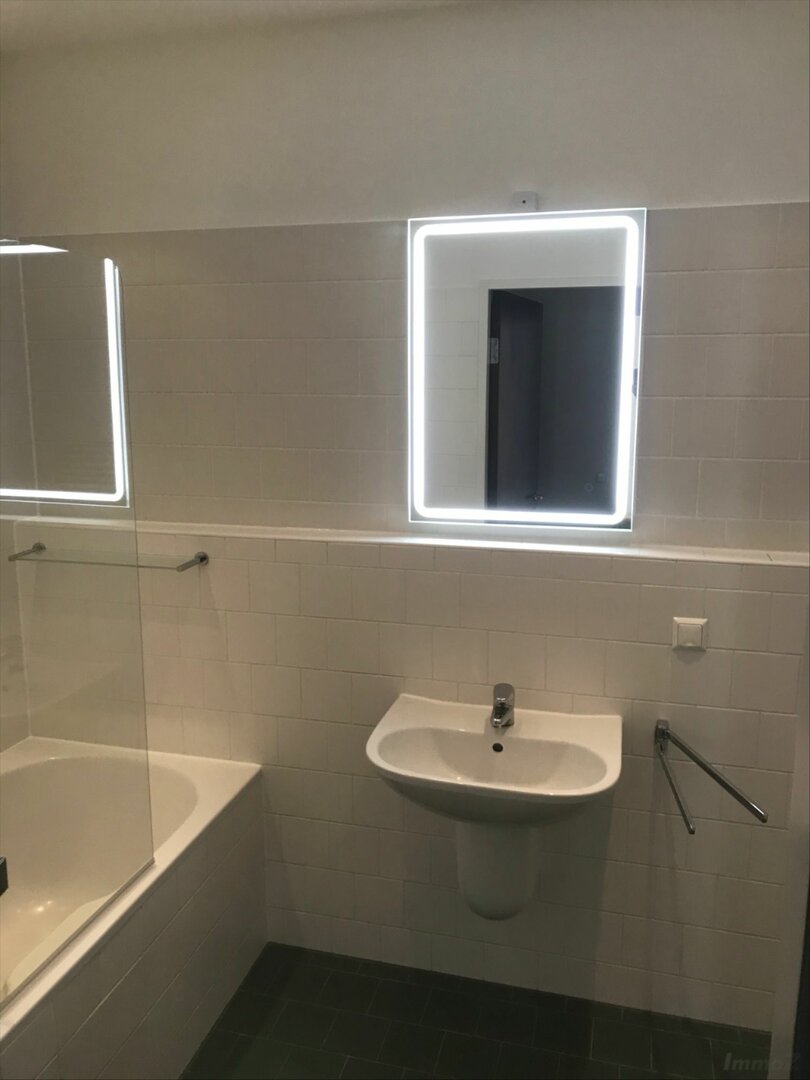 Badezimmer mit Wanne