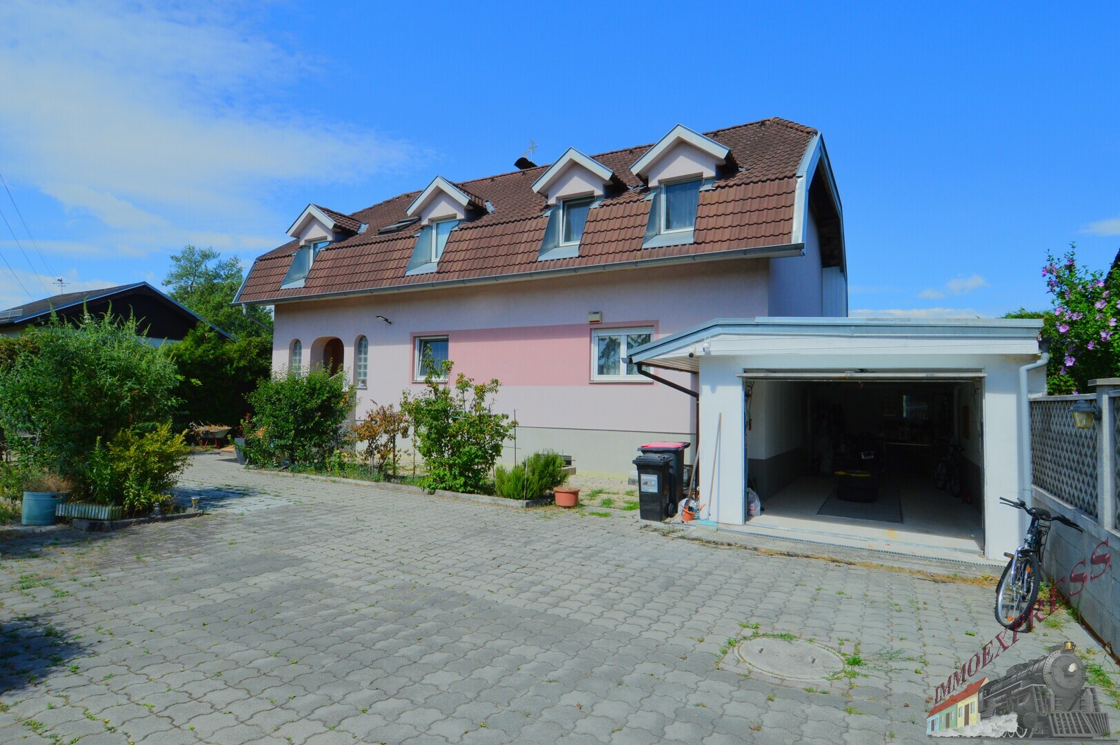 Ein-/Zweifamilienhaus in ruhiger Lage auf ca. 1.155 m² - 1,5 km vom Neudörfler See