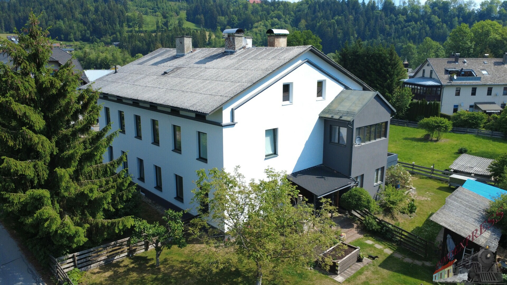Zinshaus mit 4 Wohneinheiten auf ca. 2.214 m² in Krieglach - mit Ausbaupotential