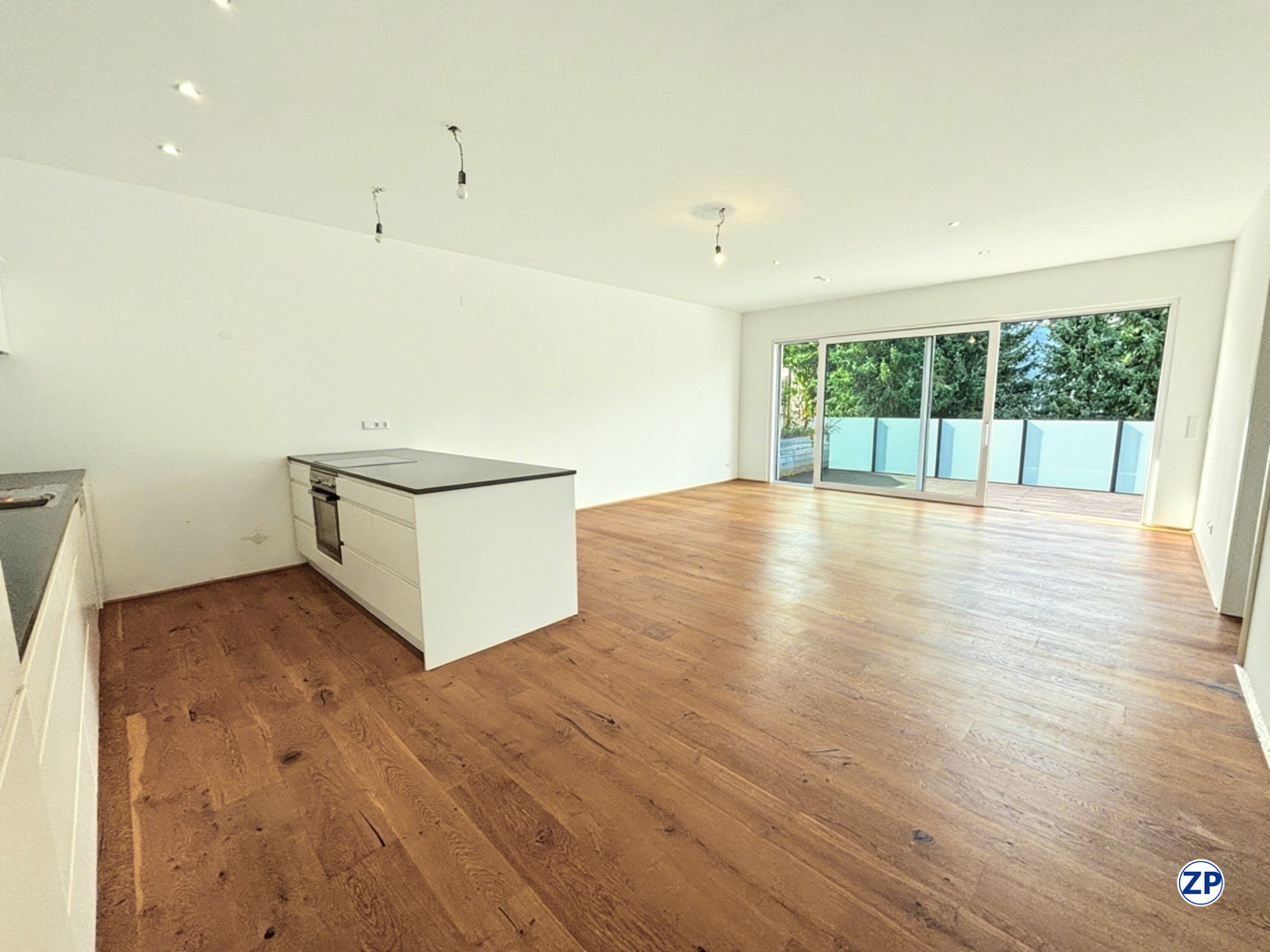 Moderne 4-Zimmer-Dachgescho�wohnung mit Villencharakter, gro�em Balkon und Garage am Wienerwald /  / 1140&nbsp;Wien / Bild 1