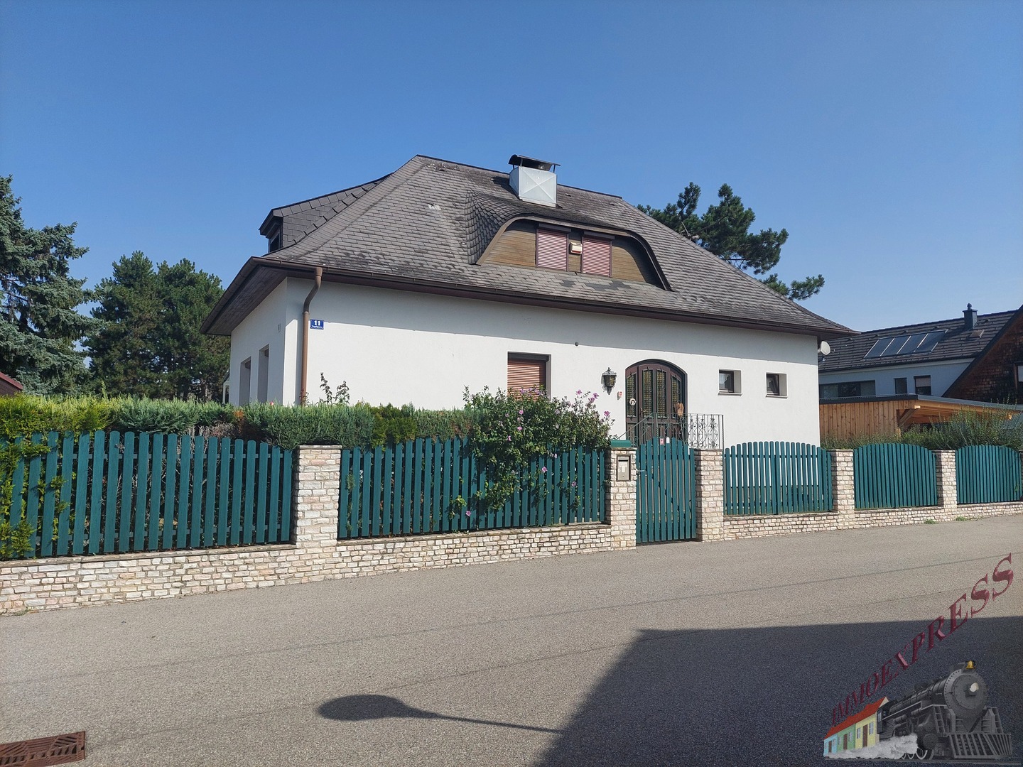 IHRE CHANCE! Bieterverfahren für Einfamilienhaus im Krems!