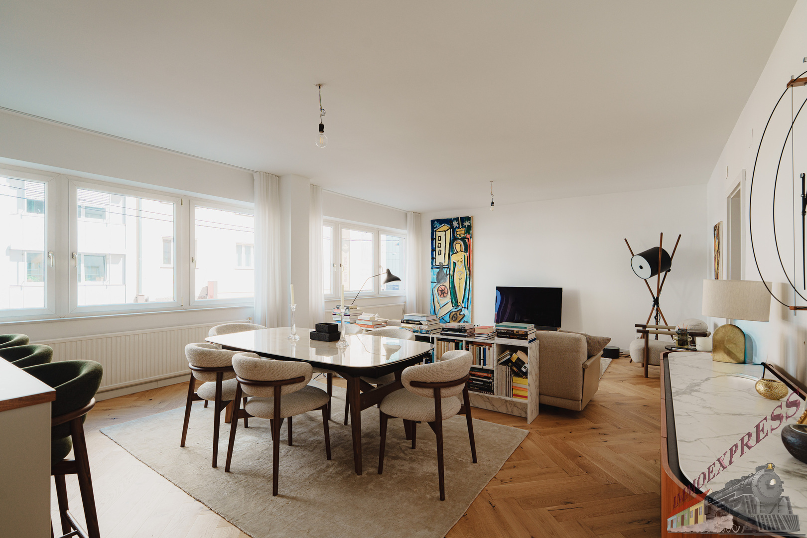 Exklusive 4-Zimmer-Wohnung mit großzügiger Wohnküche beim Naschmarkt – Faulmanngasse 3, 1040 Wien