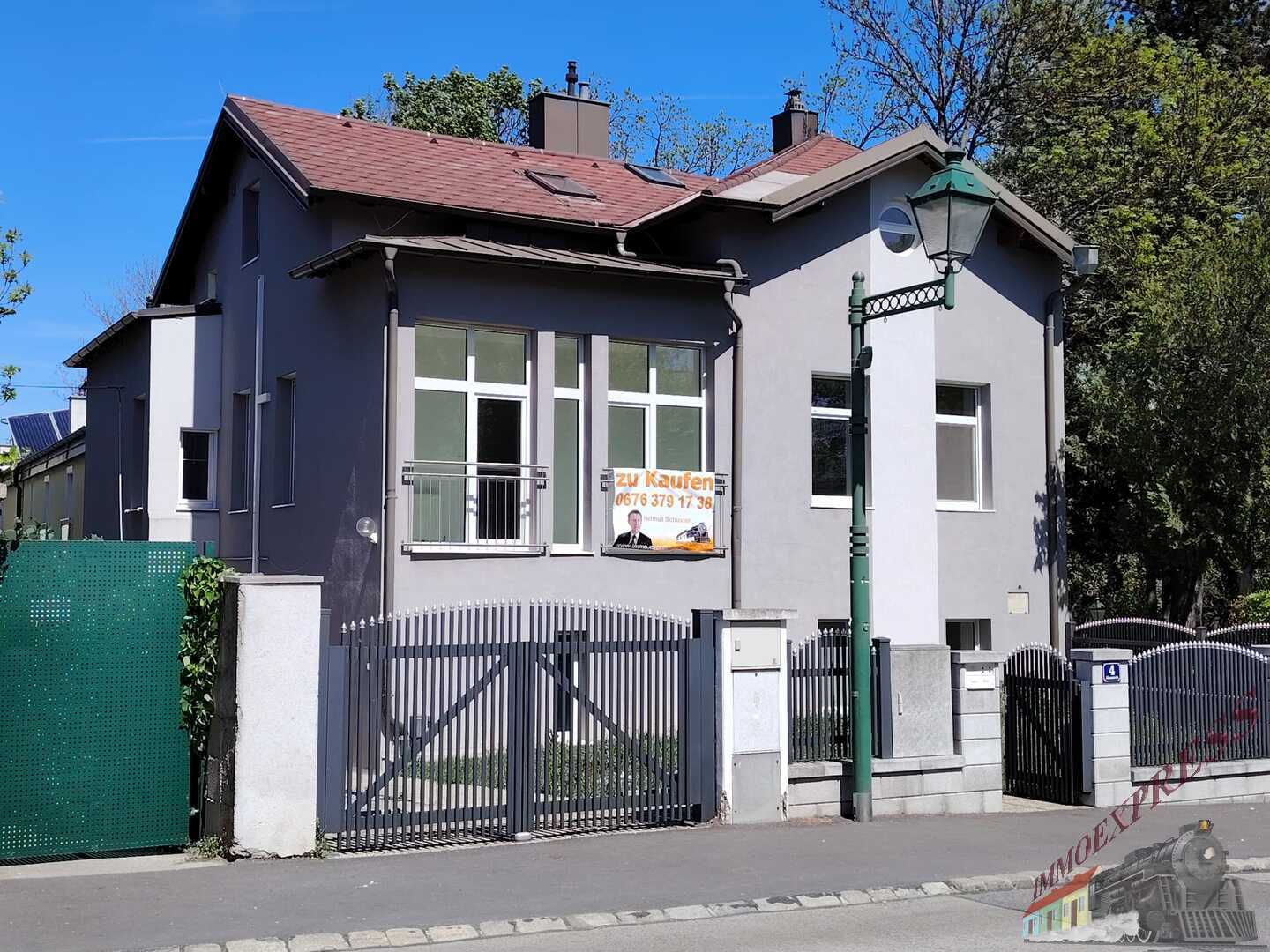 Tolles Mehrfamilienhaus bietet vielfache Nutzungsmöglichkeit auf 3 Etagen – zentrale Lage!