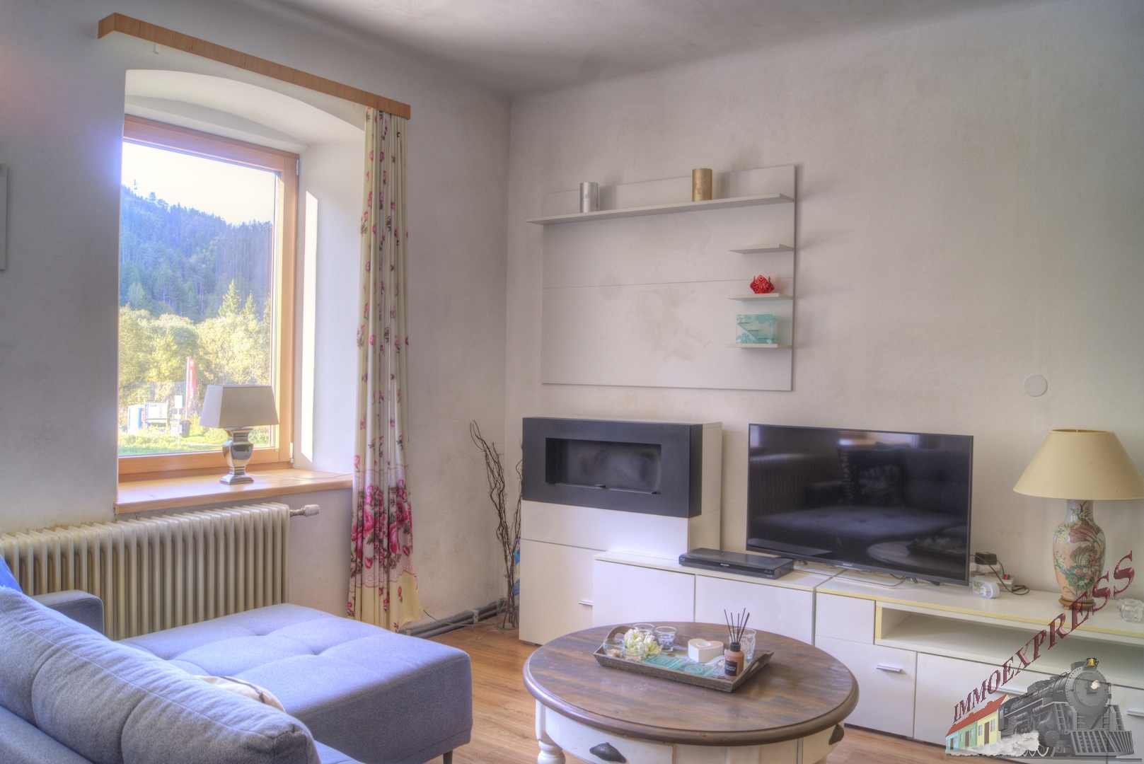 08 Privatwohnung Wohnzimmer